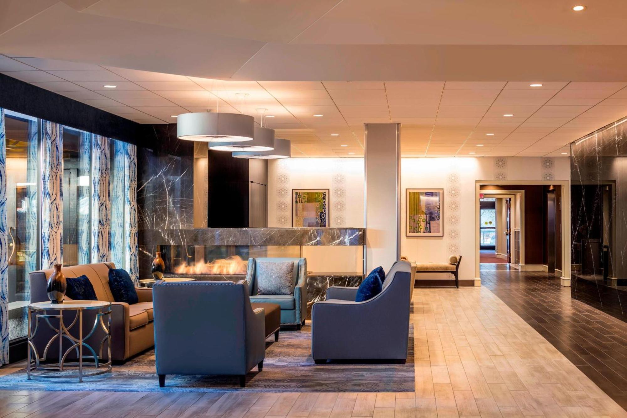 Four Points By Sheraton Norwood Conference Center Exterior foto